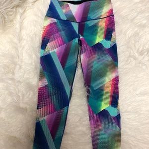 Victoria’s Secret Knockout Crop leggings